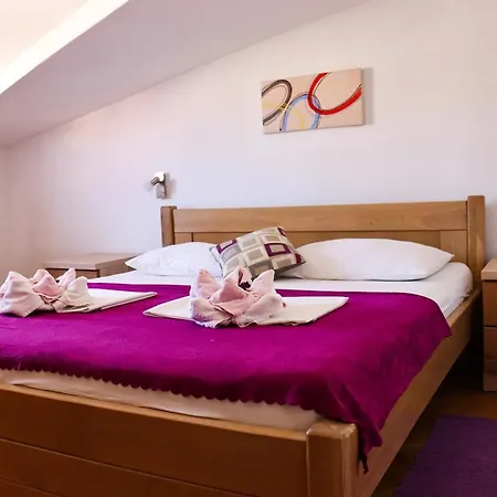 Kovacevic Apartment Trogir